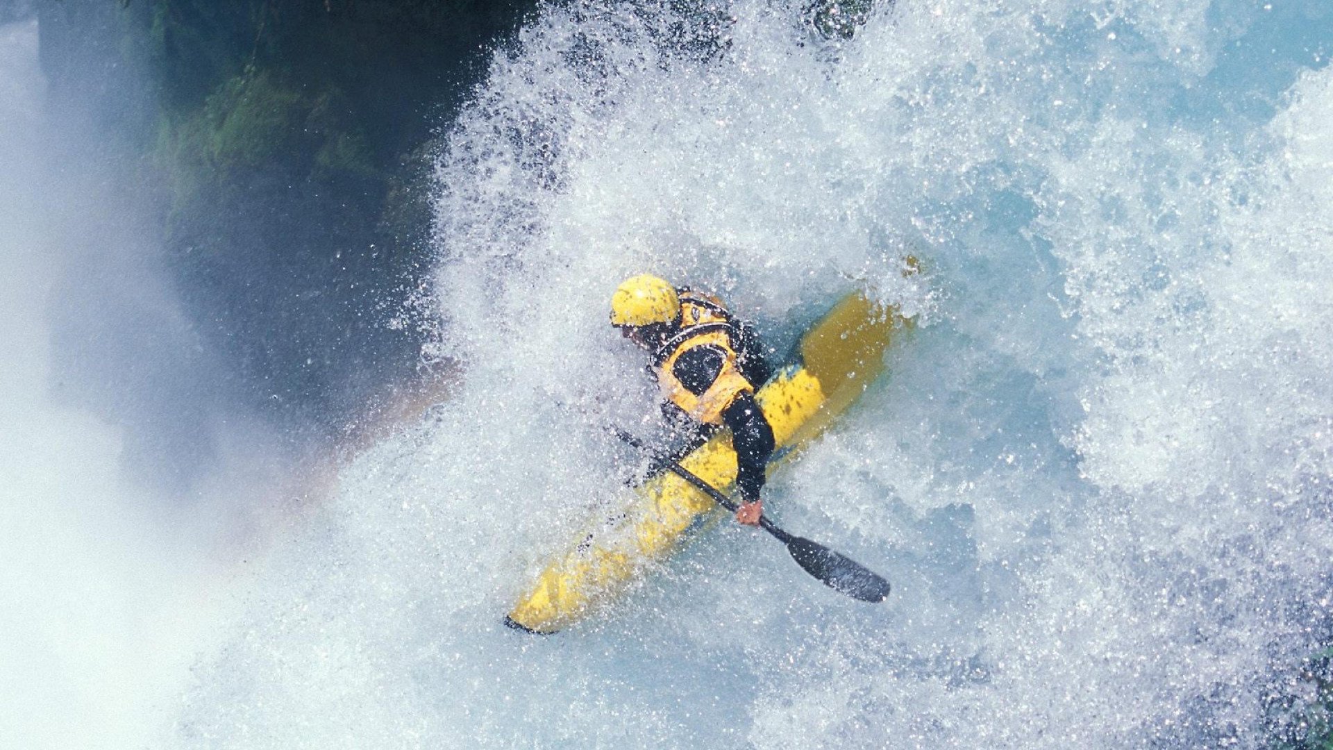 CBA主教练强调团队配合